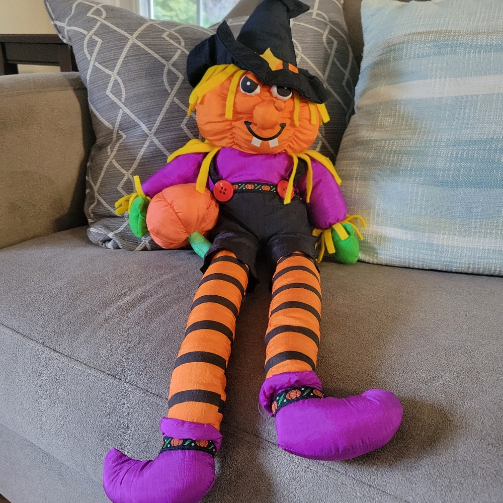 Vintage International Silver Co Stuffed Pumpkin Scarecrow Witch Nylon Halloween